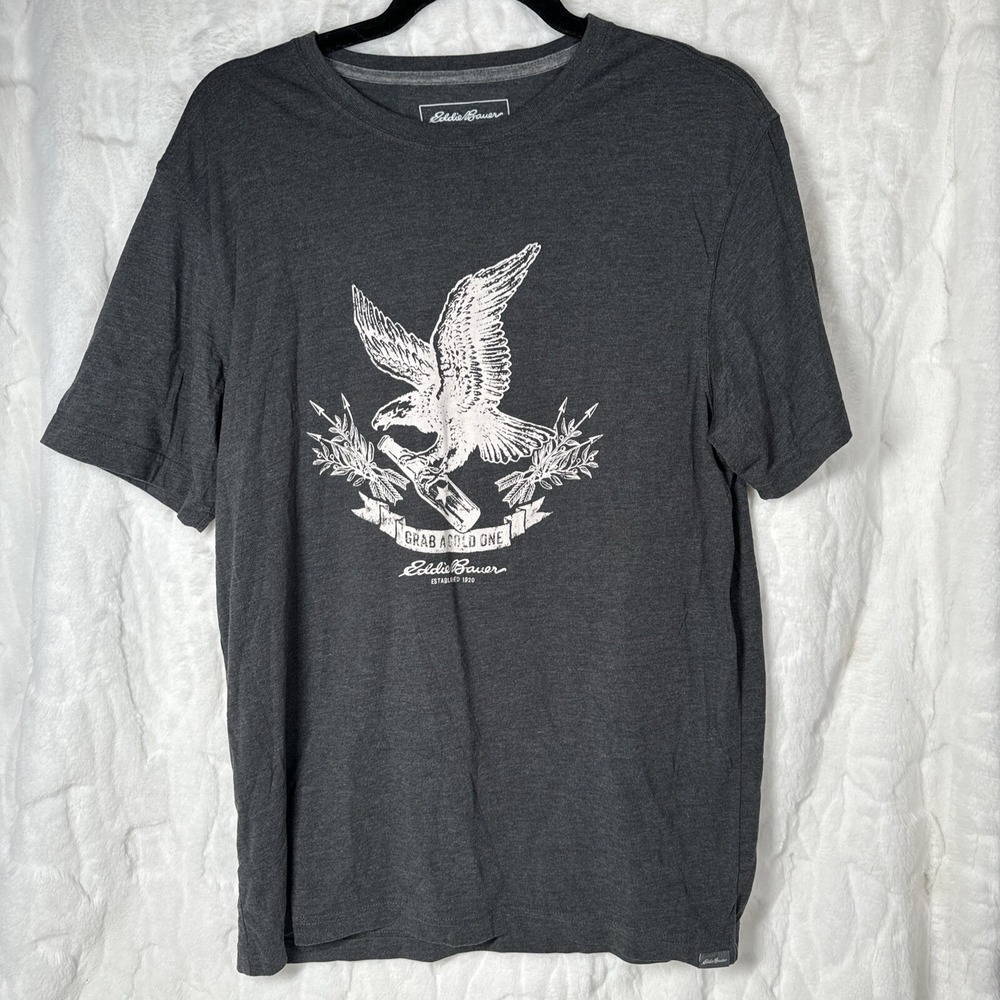 Eddie Bauer Mens Legendwash Graphic T-Shirt Gray Eagle Grab A Cold One Size M
